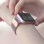 Stainless Steel Strap Band with Magnetic Closure for Apple Watch