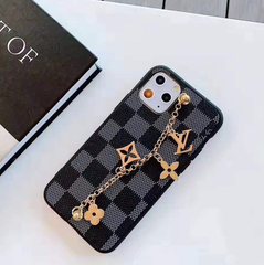 Luxury Checkered Phone Case with Gold Chain Charms – Stylish Protective Cover for iPhone