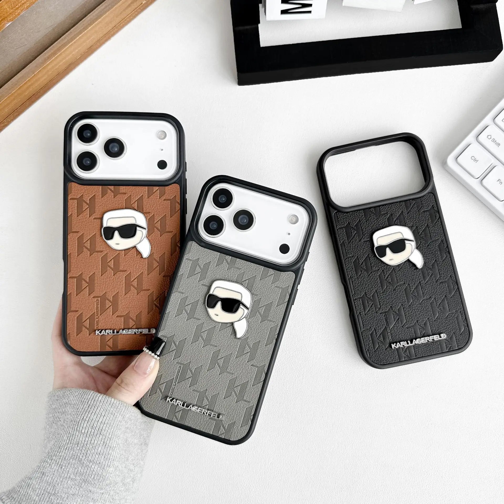 Orginal Karl Lagerfeld case for iphone