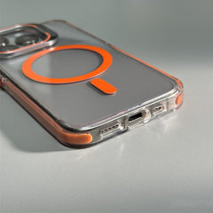 Sleek Transparent MagSafe Case